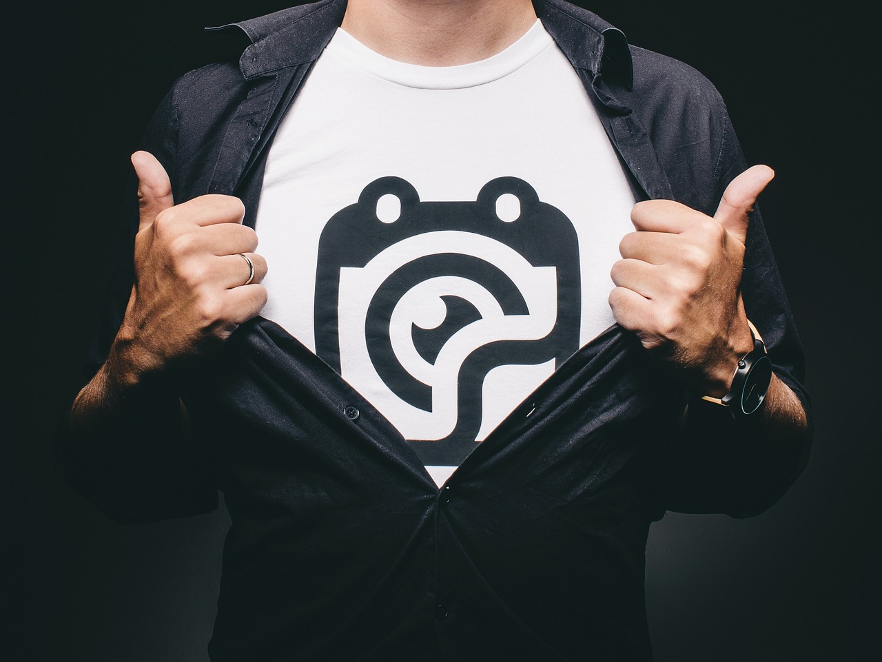 Setting a Budget for Your T-Shirt Design