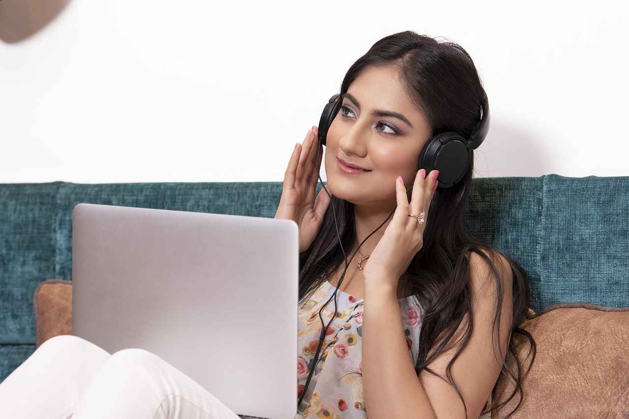 Create Custom T-Shirts for Your Summer Vacation: Fun Designs to Try 4 Printing Techniques for Custom T-Shirts