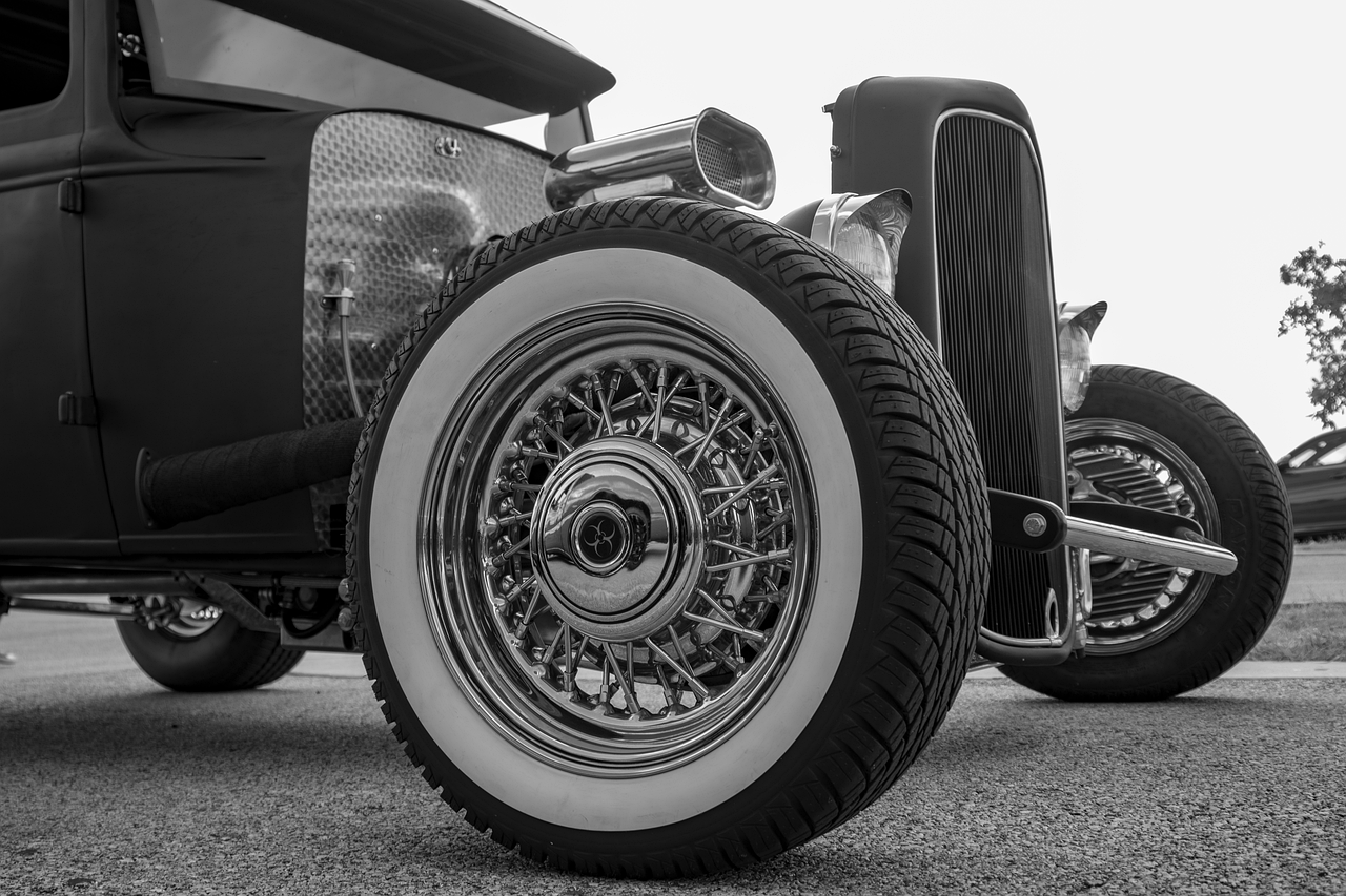 Create Your Own Custom T-Shirts with Ease: A Simple Guide 6 Marketing Your Custom T-Shirts