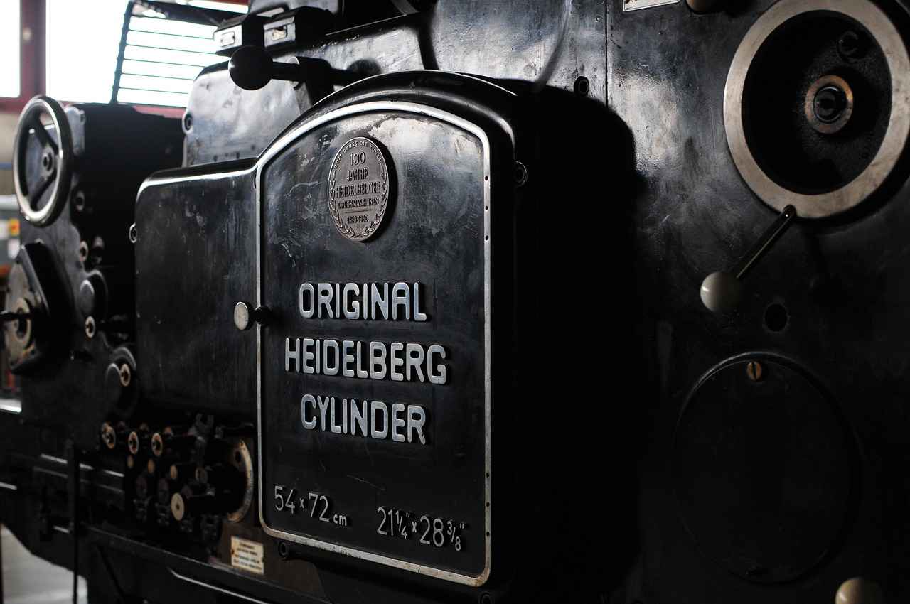 What Are the Benefits of Custom T-Shirt Printing for Your Business? 3 Cost-Effective Marketing Strategy