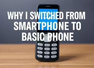 Why I Dumped My Smartphone for a Dumb One (And You Should Too) Why I Switched from a Smartphone to a Basic Phone (And Why You Should Consider It Too)